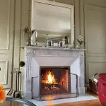 Le Logis D'anne-sophie Bed & Breakfast 3*