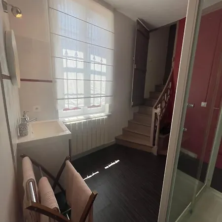 Bed & Breakfast Le Logis D'anne-sophie 3*