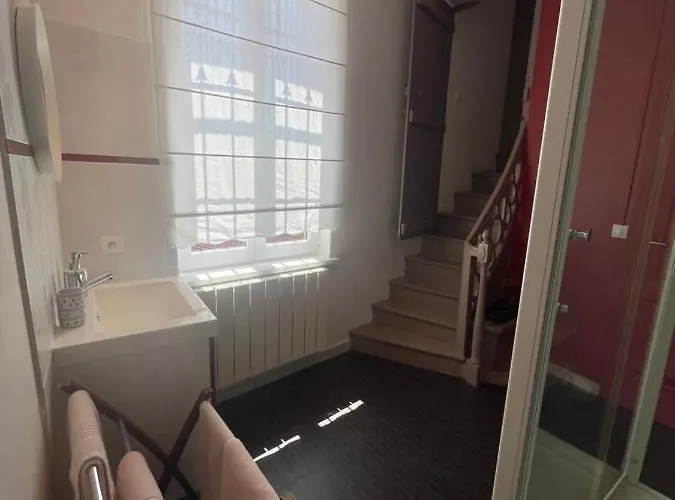 Bed & Breakfast Le Logis D'anne-sophie 3*